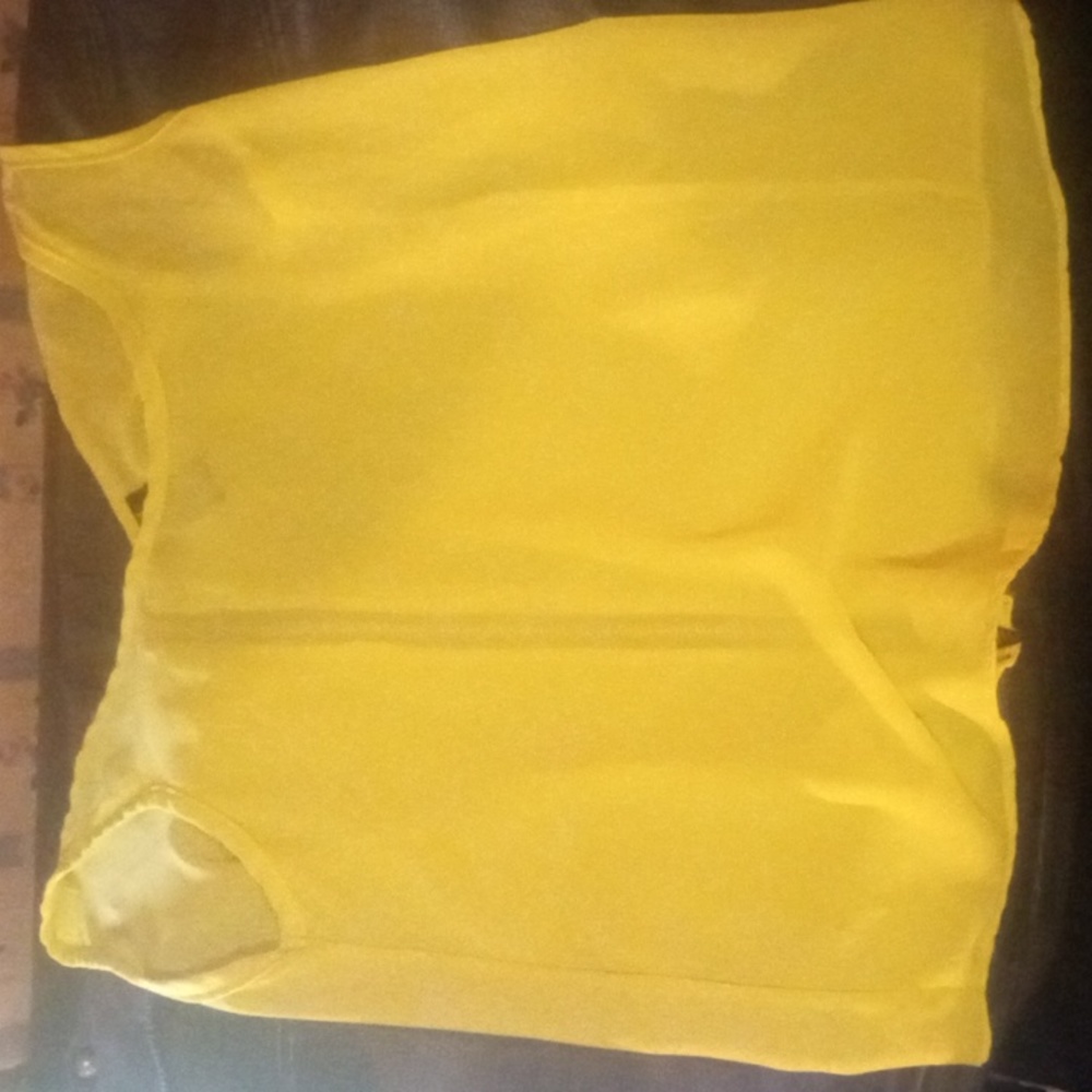 Tank top - Picture 2 of 3